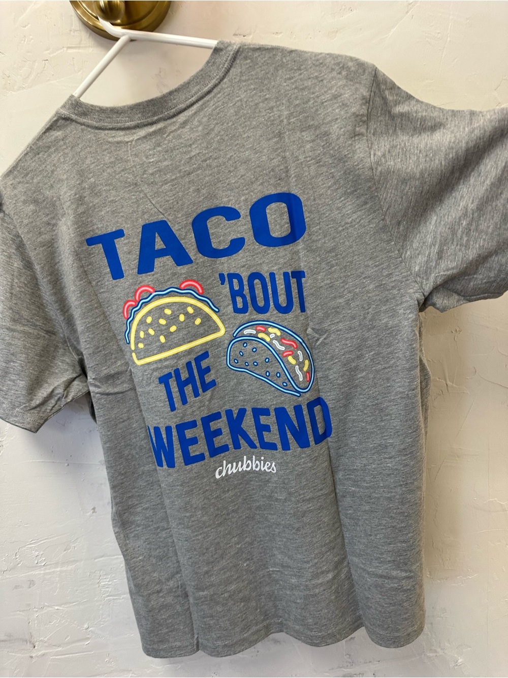 chubbies Gray Short-Sleeve Pocket Tee with Tacos on it :)